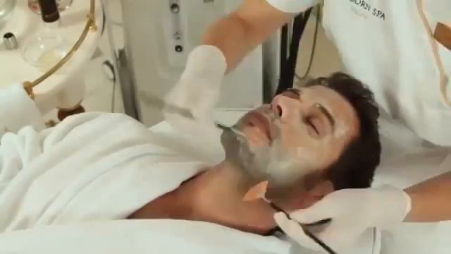 Вип спа салон в Пальма-де-Майорке REBORN SPA выбрал продукцию LR смотреть онлайн