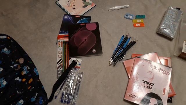 №954 ВКУСНЫЙ ТОРТ ? Маша КУПИЛА тетради K-POP ? Дачные РАБОТЫ ? Подпиливаем ДВЕРИ ? ВЛОГ Жизнь СЕМЬ смотреть онлайн