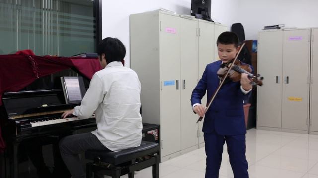 Purin Pituckthawatchai - Violin J.MASSENET Thai Meditation смотреть онлайн