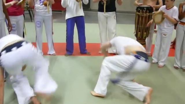 Mundo Capoeira - Workshop graduado Espada - 080302-06 смотреть онлайн