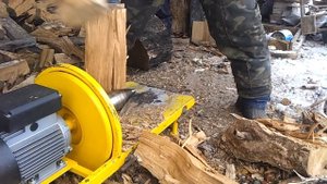 Испытания Дровокола,, Заклинил Конус"