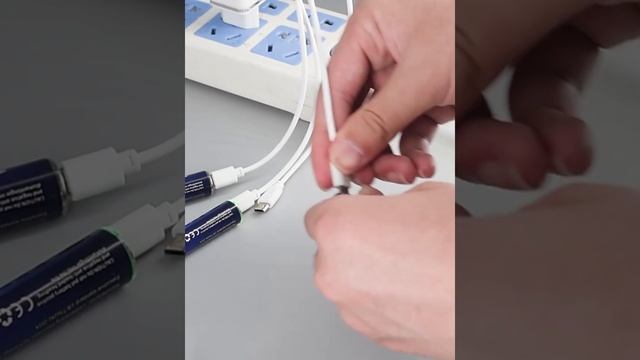Батарейки, заряжающиеся от USB. Ссылка в описании