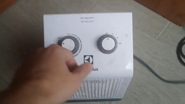 Тепловентилятор Eleсtrolux EFH/S-1120 смотреть онлайн