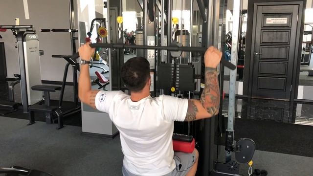 Как научиться подтягиваться на турнике. смотреть онлайн