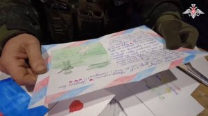 Письма от семей военнослужащих и детей