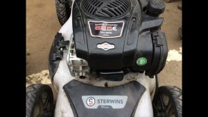 Мелкий ремонт.Газонокосилка STERWINS B&S !!!Шпонка,свеча,фильтр,масло ,хындычуля...