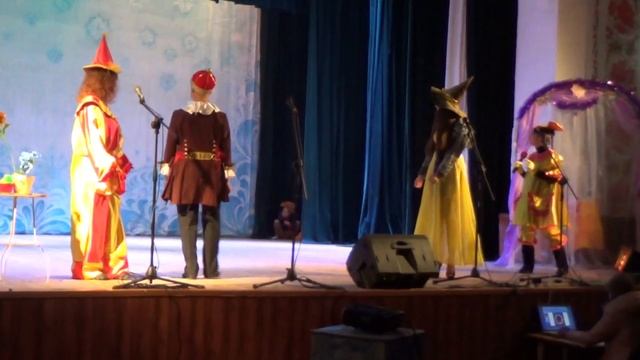 Сказки Нового Года "Колесо удивительных превращений " (Часть 1) смотреть онлайн