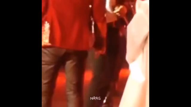 El misterio detrás de los momentos taekook cuando las cámaras no están mirando. смотреть онлайн