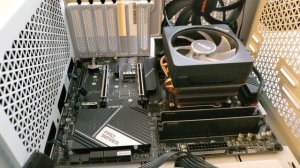 The MSI PRO X670-P WIFI AM5 Motherboard | Unboxing, Installation, BIOS, & Review