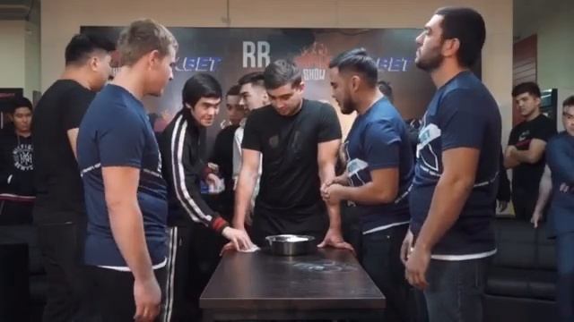 ШАПАЛАК ШОУ КАЗАХСТАН. ДИМИН БОЙ смотреть онлайн