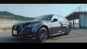 TOYOTA CROWN ATHLETE 2017