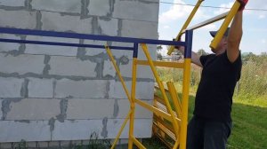 Сборка строительной туры, перед отделкой фасада