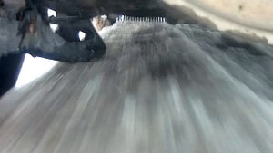 Работа задней подвески шкода рапид ,задевают ли чашки балки в дорожной колее