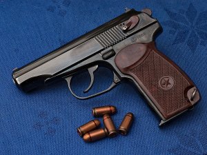 Пистолет Макарова: Оружейная Элегантность