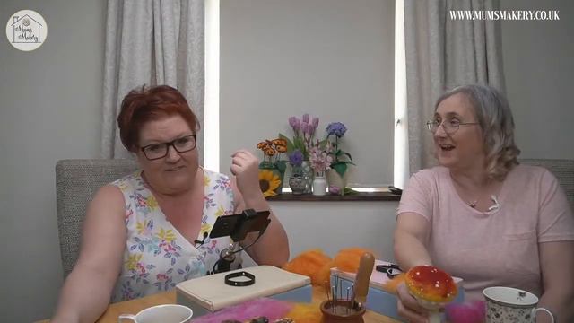 Blending & Two Toning - Mum's Makery April Crafternoon - April 2021 смотреть онлайн