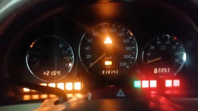 Как проверить уровень масла в двигателе из салона MB W163 ML320