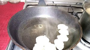 Запеканка из пельменей