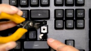 How to re-insert the "enter" key on the Logitech G413 Keyboard - fix keyboard button