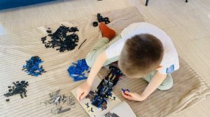 Сборка конструктора LEGO Technic 42123