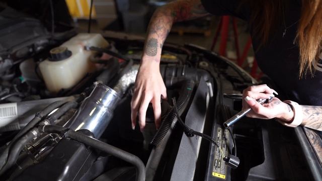 S&B Cold Side Intercooler Pipe for 2011-2016 Ford Powerstroke 6.7L смотреть онлайн