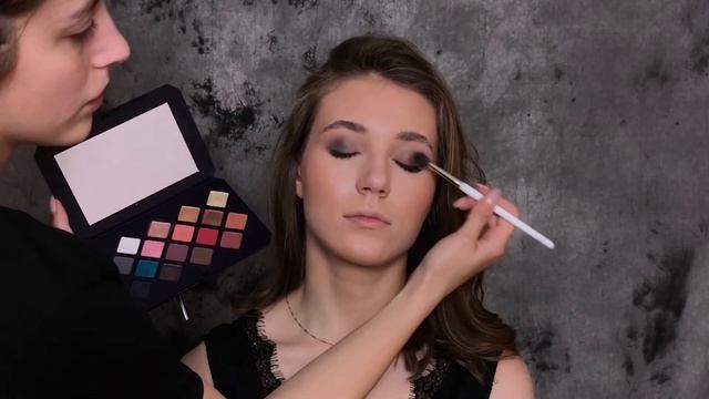 МОЙ ПЕРВЫЙ МК | Серый смоки с фиолетовым и зелёным оттенком смотреть онлайн