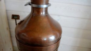 Аламбик из меди ручной работы.