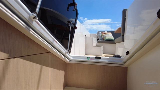 Comparing the Privilège Signature 580 to the 585 смотреть онлайн