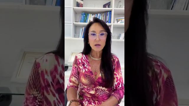 Menopausa: Como amenizar os sintomas através de Alimentação e Suplementações Nutricionais.