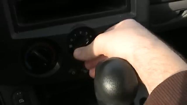 2003 Saturn Vue V6 Startup Engine & In Depth Tour смотреть онлайн