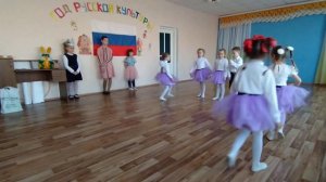 Танец "Горница узорница"