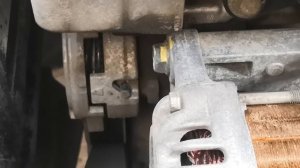 Вибрация натяжителя