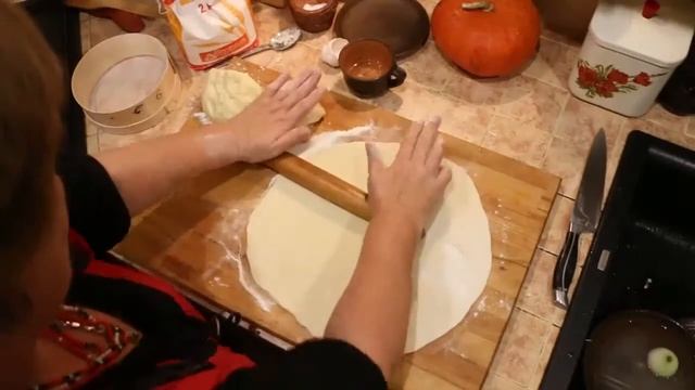 12 Вараниці зі шкварками та часником