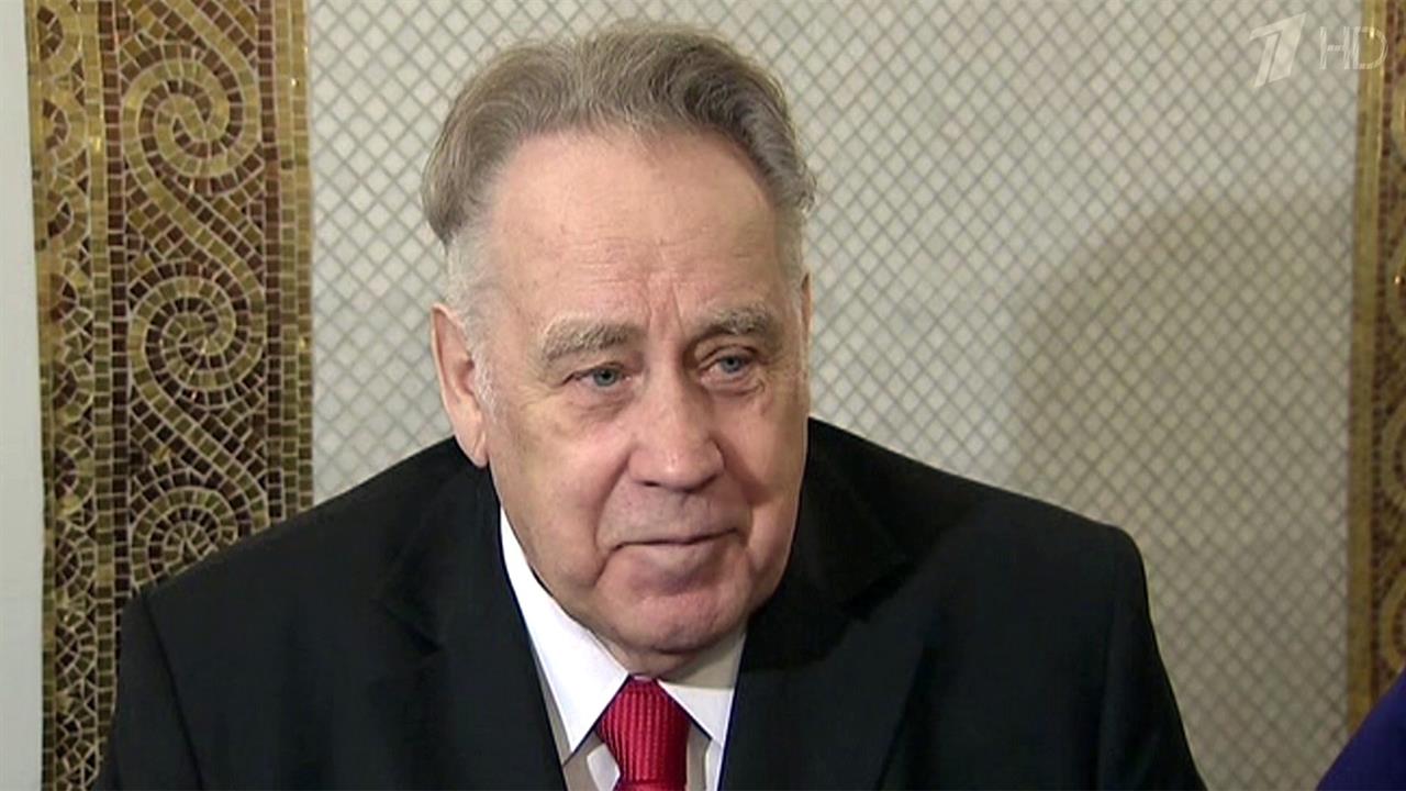 На 82-м году жизни скончался писатель Владислав Крапивин