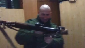 Гранатомет РПГ 7Д против автомата АК 74М калаша