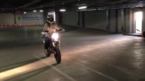 Мотошкола Motostudy.ru конроль мотоцикла на 4-м занятии. Ме