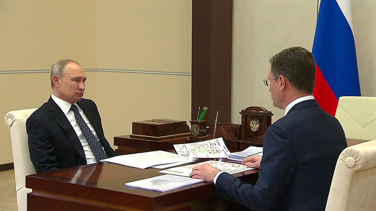 О положении дел в электроэнергетике президенту доложил вице-премьер Александр Новак
