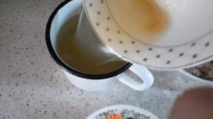 Заливное из домашнего петуха