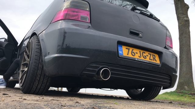 2.3 V5 Exhaust Sound - 170HP VW Golf 4 смотреть онлайн
