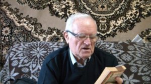Кассетный пчелопавильон и книги по пчеловодству