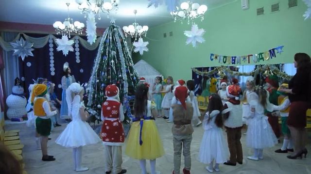 Новогодний праздник в детском саду смотреть онлайн