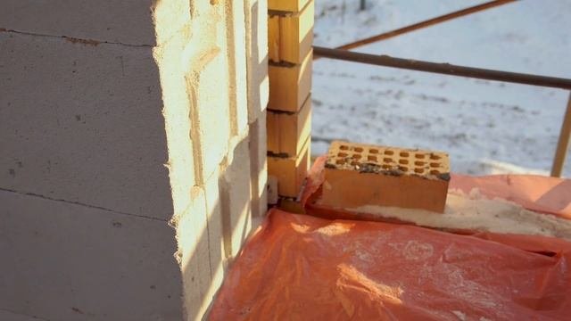Консервация дома на зиму / Как консервировать недострой? Особенности консервации газобетонного дома