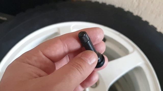 вентиля колес сервис ключ. небольшой обзор смотреть онлайн