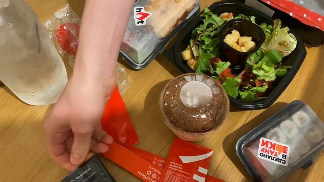 VLOG: ОБЗОР ДОСТАВКИ ТАНУКИ | ЛУЧШИЙ ЯПОНСКИЙ РЕСТОРАН МОСКВЫ? | ПАРК СОКОЛЬНИКИ смотреть онлайн