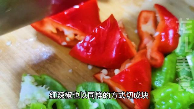 香腸到底蒸還是煮？原來很多人一直弄錯了，難怪沒別人的做的好吃 【百變小廚坊】#香腸 #香腸做法