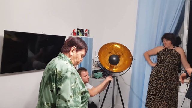 ОТКРЫВАЮ 🎁 НА ДЕНЬ РОЖДЕНИЯ смотреть онлайн