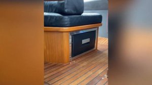 Продажа Моторной яхты SAGA 415. Обзор интерьера.