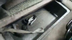 Полный обзор на Nissan-Tino 2000г все плюсы и минусы.