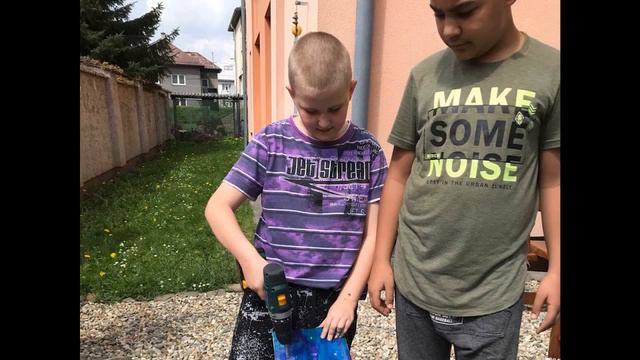 Hnízdící budky pro nejpůvabnější, nejveselejší a nejužitečnější společníky našich zahrad смотреть онлайн