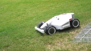 Robot Lawn Mower Update! LUBA AWD 5000 - Why We Switched