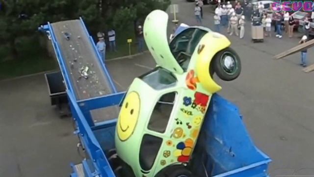 ⌁Volkswagen Golf GTI⌁ Все, Что Нужно Знать |Donut Media| |by GCVO| смотреть онлайн